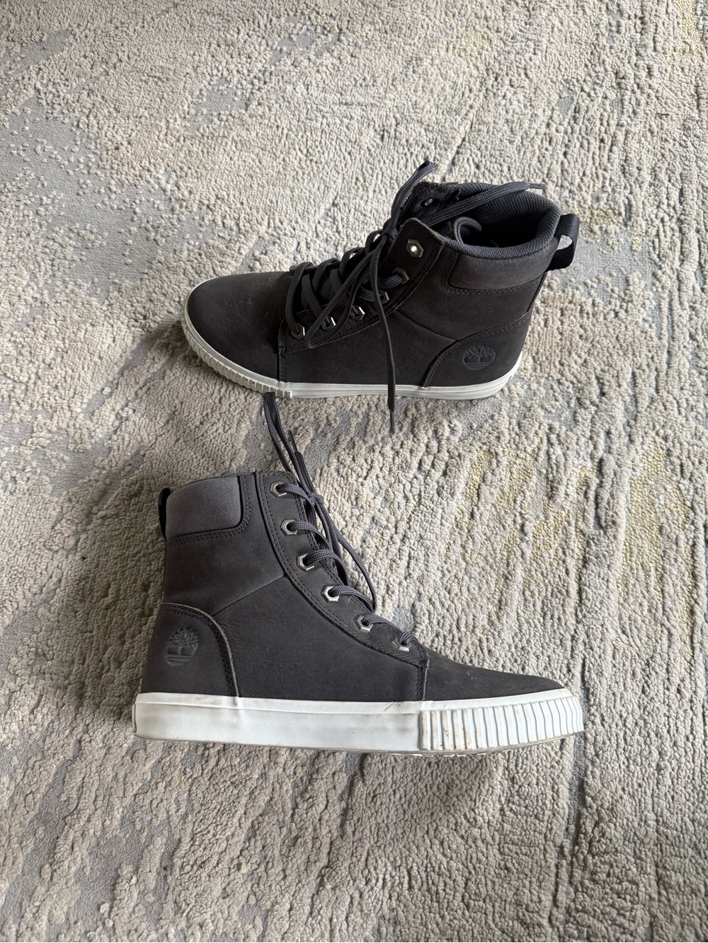 TIMBERLAND SKYLA BAY DARK GREY NUBUCK LEATHER SNEAKER BOOTS A2C3H size 6.5